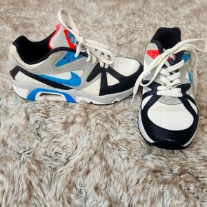Nike Youth Air‎ Structure White Neo Teal Sneakers CW1646-100 Youth Size 5